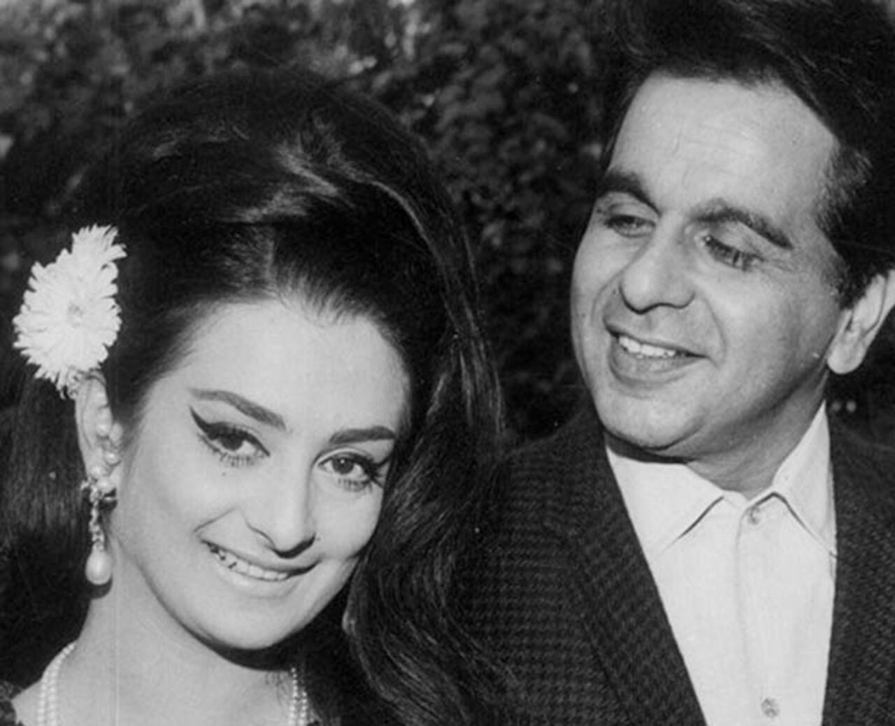 Banu appeared in a cameo opposite her husband in Duniya (1984), wherein the song 'Teri Meri Zindagi' became very popular